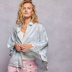 🩵Hello Gorgeous! POL Embroidered Floral Collared Neck Shirt w/Scalloped Edges